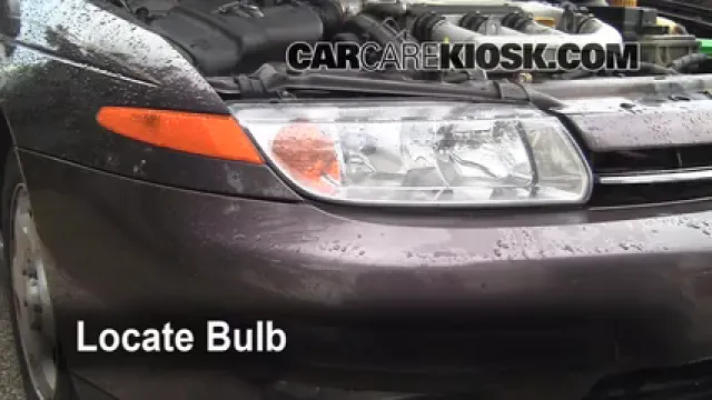 2000 Saturn LS2 3.0L V6 Luces Luz de giro delantera (reemplazar foco)